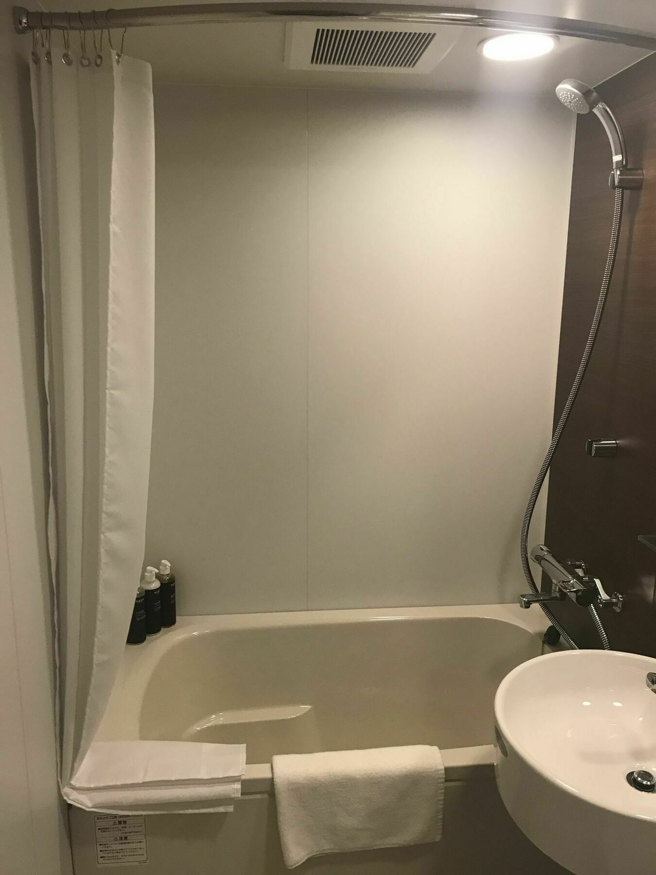 Nest Hotel Tokyo Hanzomon Экстерьер фото